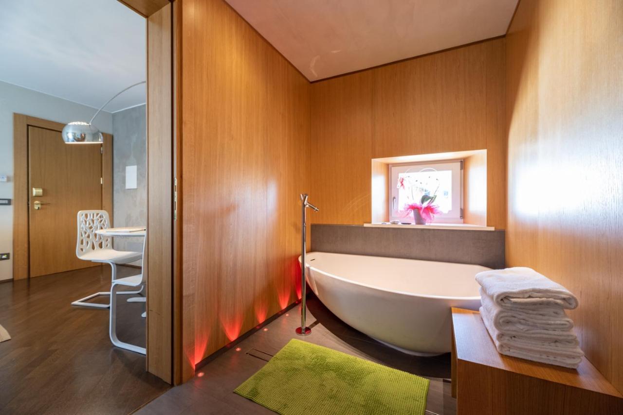 Hotel Suite Inn Удіне Екстер'єр фото