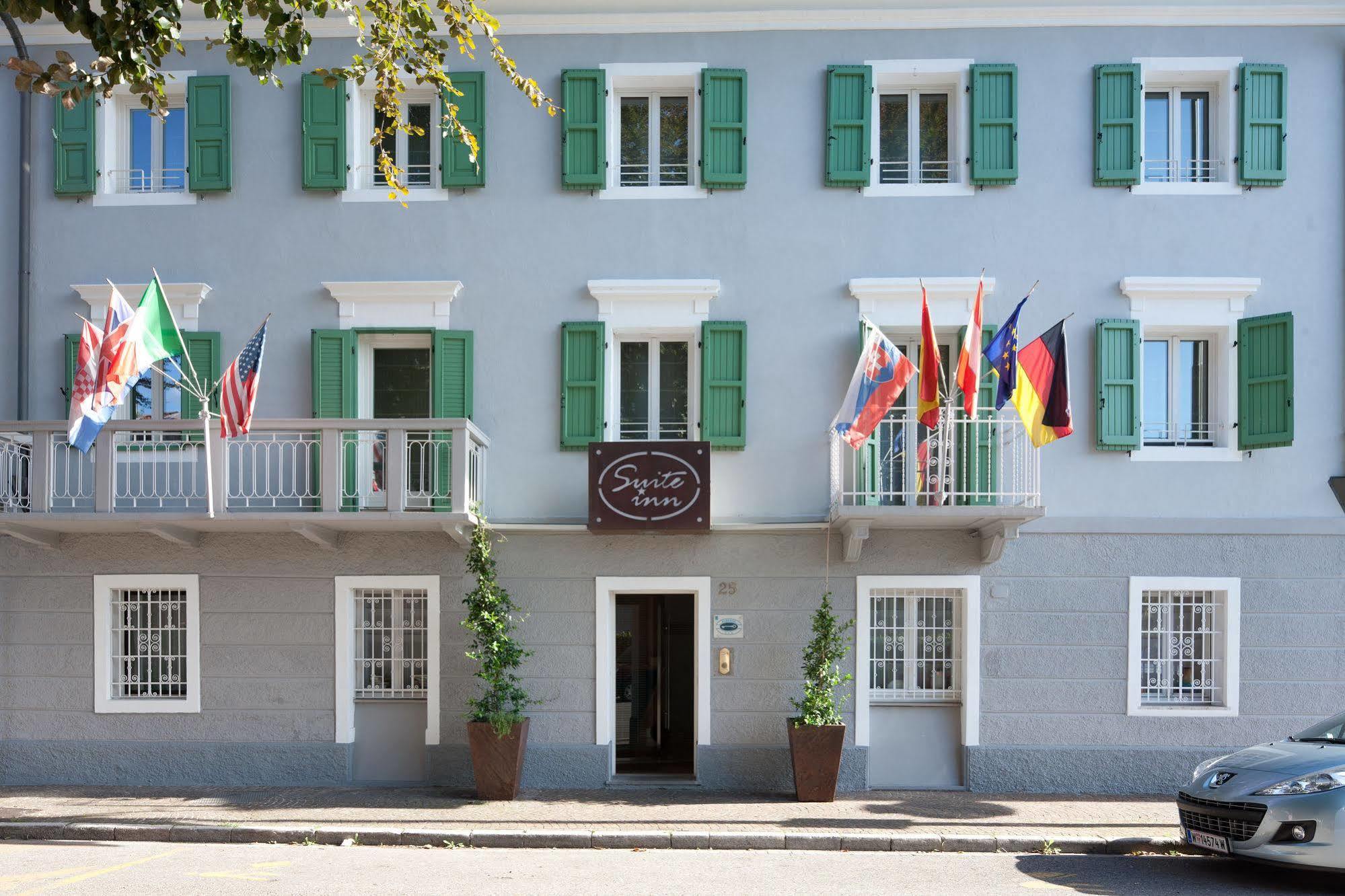 Hotel Suite Inn Удіне Екстер'єр фото